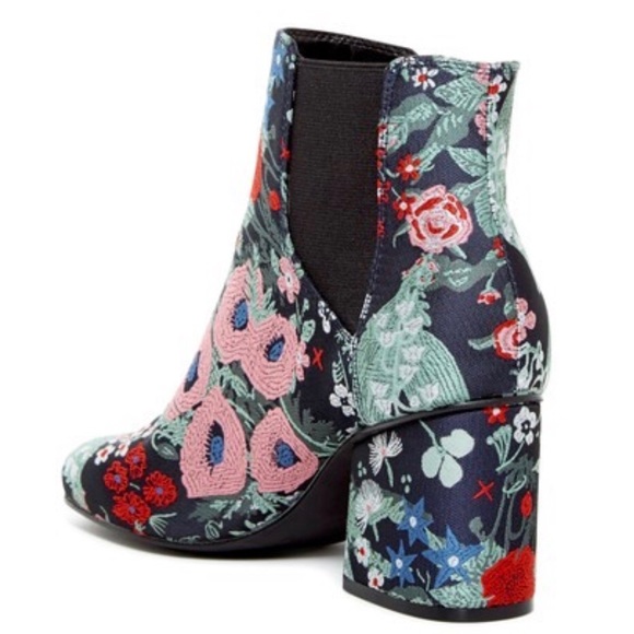 Indigo Rd Veraly Bootie - Picture 3 of 8